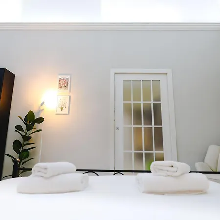 Mindful Atelier - Old Town شقة